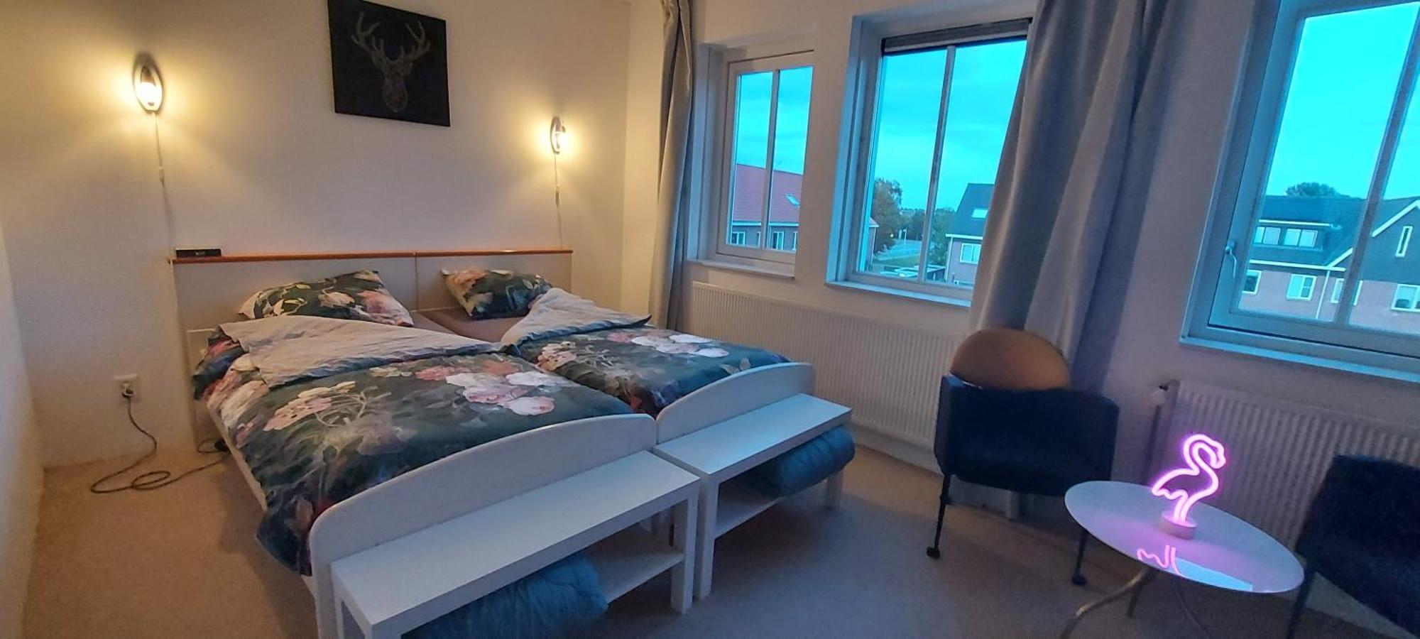 Airbnb 'Logeren Aan Het Plein' In Het Centrum Van Meppel Exterior photo